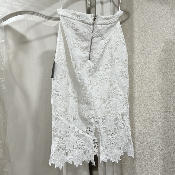 Lulus- Look at Me Wow White Lace Two-Piece Dress - Picture 5 of 7